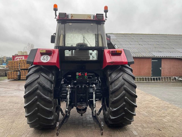 Case ih 1455 xl vierwielaangedreven landbouwtractor - afbeelding 18 van  21