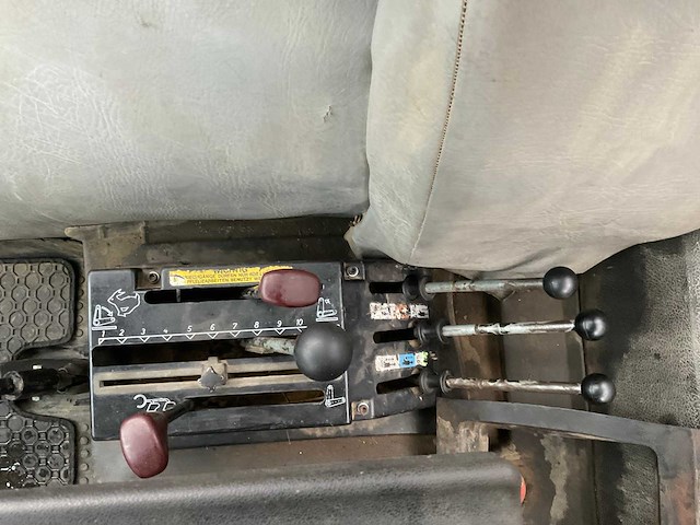 Case ih 1455 xl vierwielaangedreven landbouwtractor - afbeelding 8 van  20