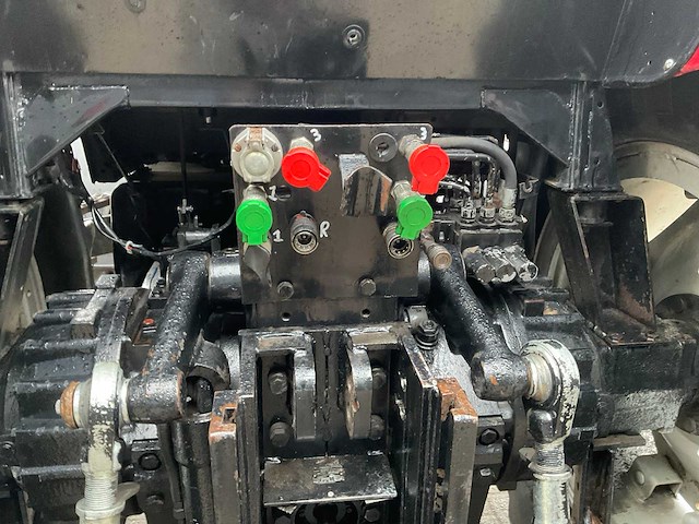 Case ih 1455 xl vierwielaangedreven landbouwtractor - afbeelding 18 van  20