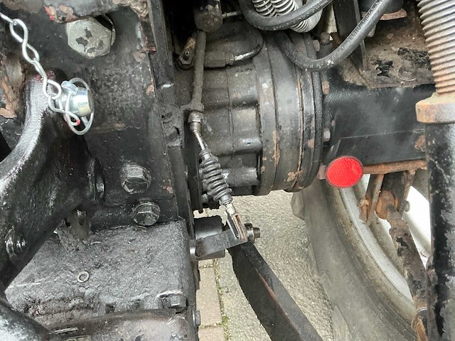 Case ih 856 xl 40 km / lucht vierwielaangedreven landbouwtractor - afbeelding 4 van  36