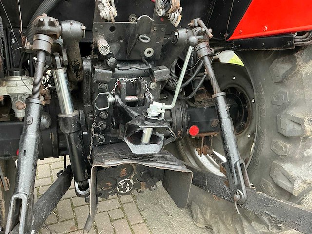 Case ih 856 xl 40 km / lucht vierwielaangedreven landbouwtractor - afbeelding 5 van  36