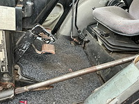 Case ih 856 xl 40 km / lucht vierwielaangedreven landbouwtractor - afbeelding 13 van  36