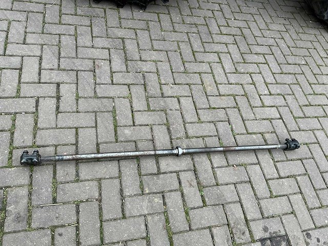 Case ih 856 xl 40 km / lucht vierwielaangedreven landbouwtractor - afbeelding 15 van  36