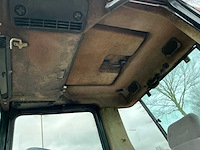 Case ih 856 xl 40 km / lucht vierwielaangedreven landbouwtractor - afbeelding 17 van  36