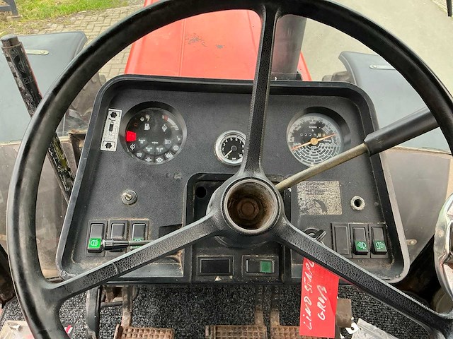 Case ih 856 xl 40 km / lucht vierwielaangedreven landbouwtractor - afbeelding 21 van  36