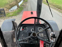 Case ih 856 xl 40 km / lucht vierwielaangedreven landbouwtractor - afbeelding 24 van  36