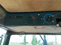 Case ih 856 xl 40 km / lucht vierwielaangedreven landbouwtractor - afbeelding 25 van  36