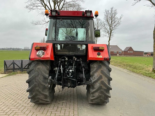 Case ih 856 xl 40 km / lucht vierwielaangedreven landbouwtractor - afbeelding 36 van  36