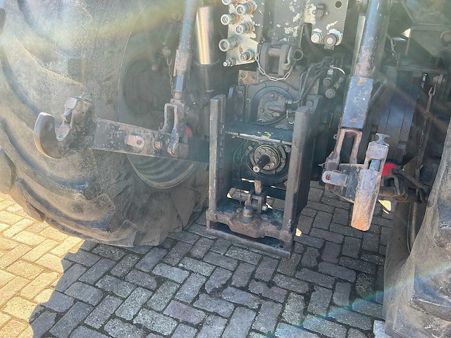 Case ih cvx 195 vierwielaangedreven landbouwtractor - afbeelding 13 van  31