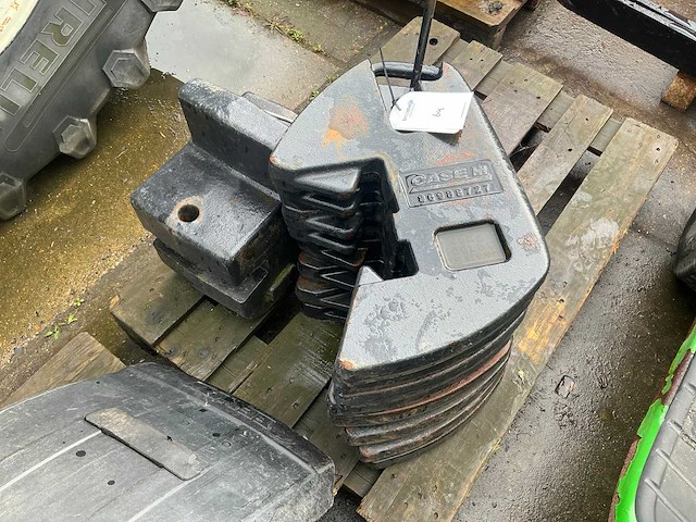 Case ih frontgewichtset ‘360 kg’ - afbeelding 1 van  6