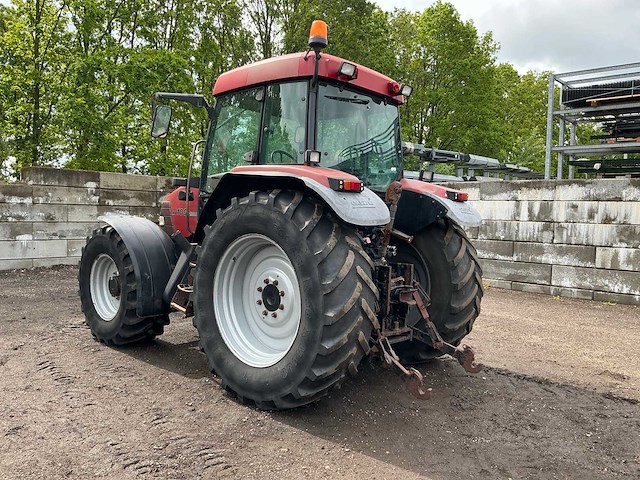 Case ih mx 100c maxxum vierwielaangedreven landbouwtractor - afbeelding 23 van  49