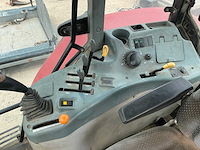 Case ih mx135 vierwielaangedreven landbouwtractor - afbeelding 1 van  4