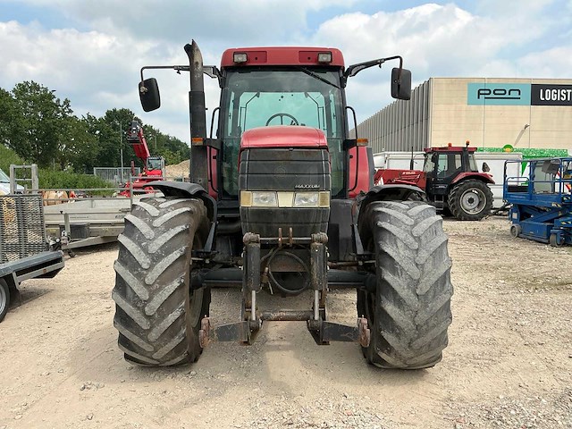 Case ih mx135 vierwielaangedreven landbouwtractor - afbeelding 9 van  16
