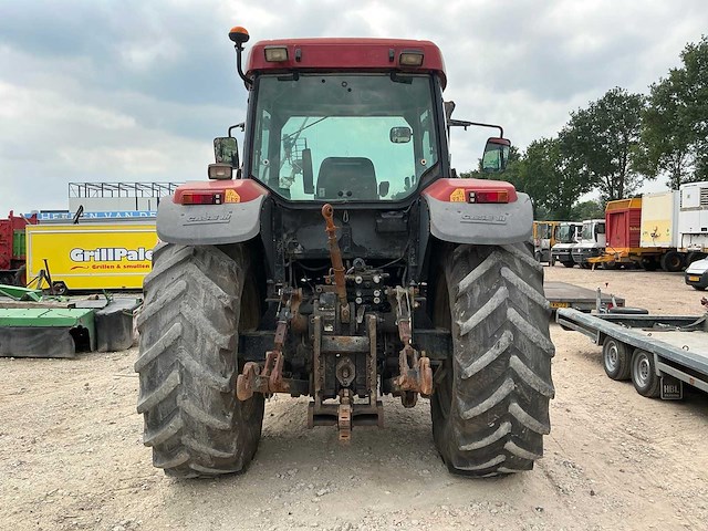 Case ih mx135 vierwielaangedreven landbouwtractor - afbeelding 12 van  16