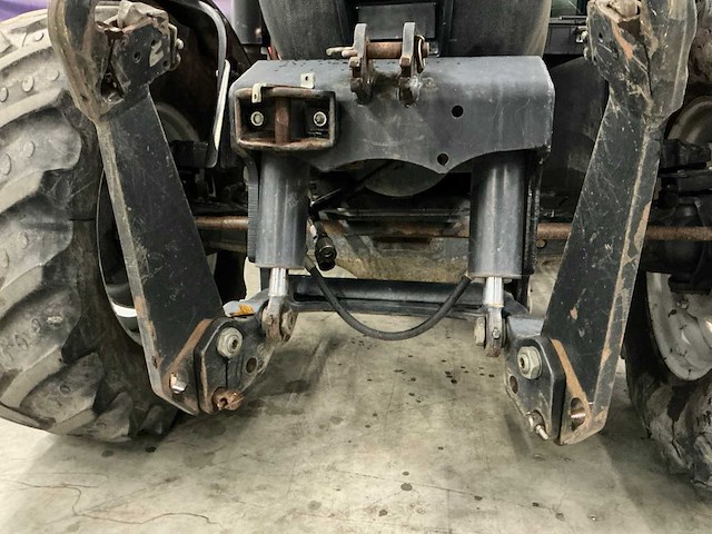 Case ih mxu125 vierwielaangedreven landbouwtractor - afbeelding 5 van  26