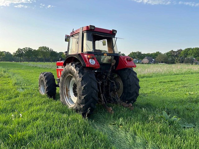 Case international - 1988 - 1455 xl - vierwielaangedreven landbouwtractor - afbeelding 5 van  36