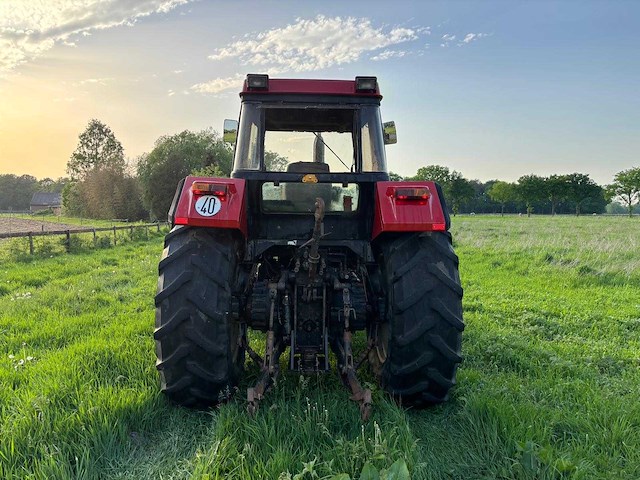 Case international - 1988 - 1455 xl - vierwielaangedreven landbouwtractor - afbeelding 7 van  36