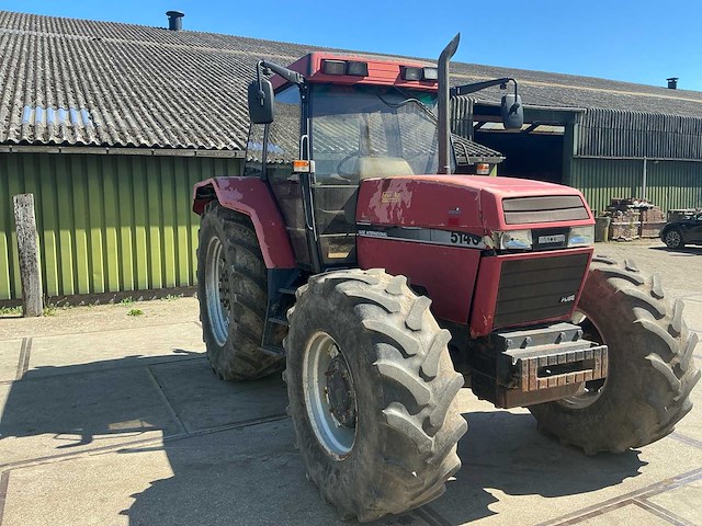 Case international 5140 vierwielaangedreven landbouwtractor - afbeelding 22 van  28