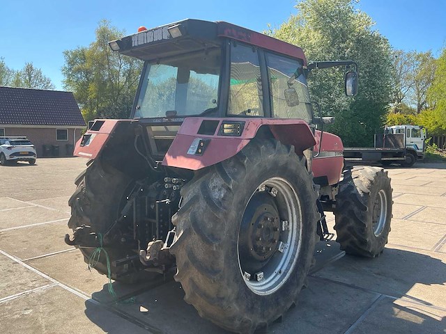 Case international 5140 vierwielaangedreven landbouwtractor - afbeelding 26 van  28