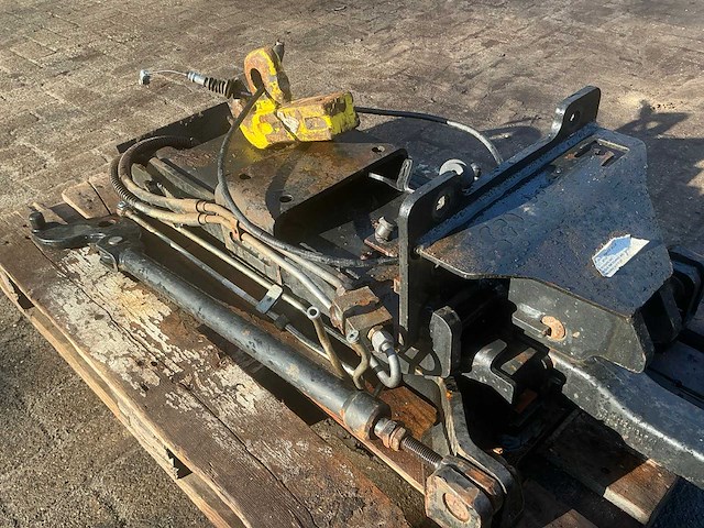 Case puma trekhaak / pick-up hitch - afbeelding 8 van  9