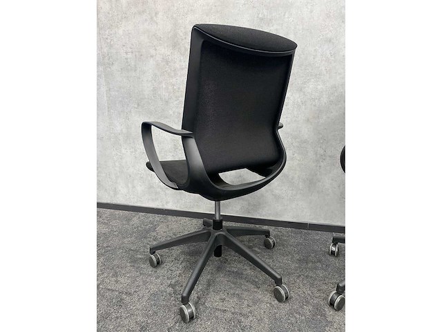 Case01/ alternativ - 8p design conferentieset 180x180 - afbeelding 23 van  24