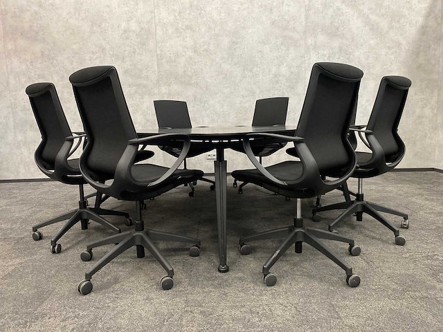 Case01/ alternativ - 8p design conferentieset 180x180 - afbeelding 18 van  24