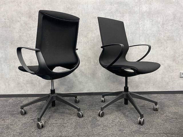 Case01/ alternativ - 8p design conferentieset 180x180 - afbeelding 19 van  24