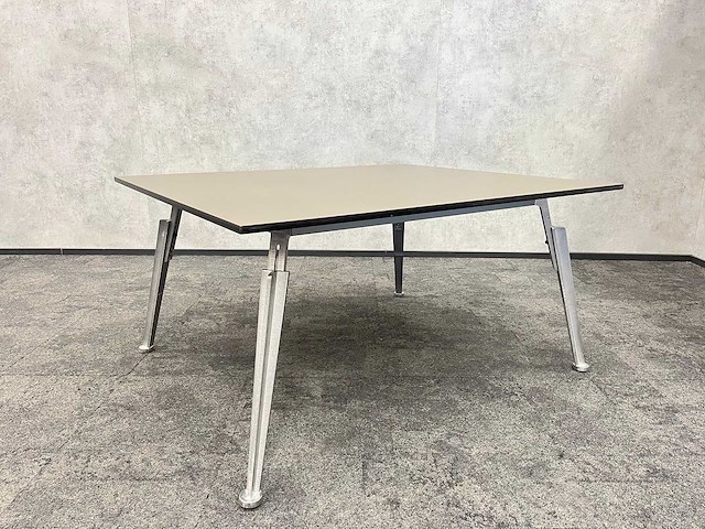 Case01/ mpiu juliette - 4p design opstelling 150x125 - afbeelding 12 van  21