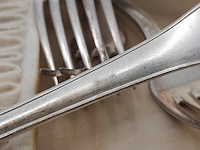 Casette met verzilverd bestek - afbeelding 7 van  11