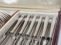 Casette met verzilverd bestek - afbeelding 9 van  11