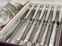 Casette met verzilverd bestek - afbeelding 10 van  11