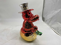 Cash bear sculptuur - afbeelding 8 van  9