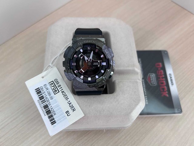 Casio - g-shock - gm-s114gem-1a2er - polshorloge - afbeelding 1 van  4