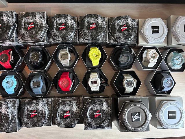 Casio - g-shock - polshorloge (13x) - afbeelding 1 van  6