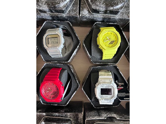 Casio - g-shock - polshorloge (13x) - afbeelding 3 van  6