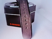 Casio g-shock met doos en originele band - afbeelding 8 van  8