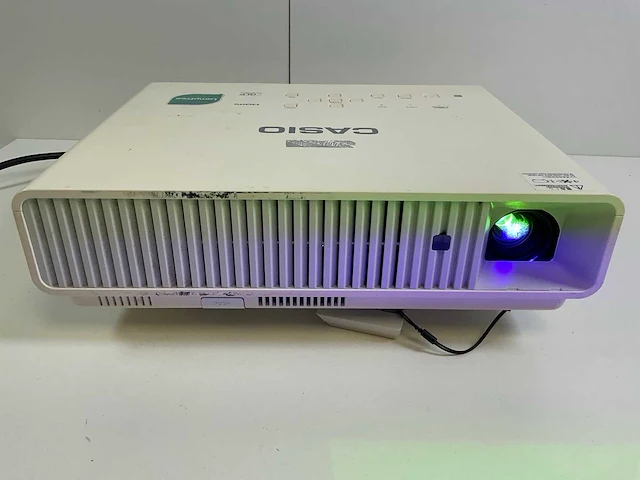 Casio (xjm141) 2.500 lumen xga projector (1332 lamp hours) - afbeelding 1 van  6