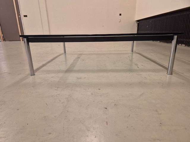 Cassina - lc10-p - salontafel - coffee table - afbeelding 2 van  3