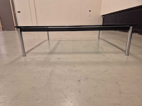 Cassina - lc10-p - salontafel - coffee table - afbeelding 2 van  3