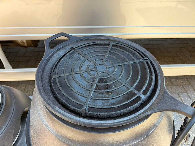 Cast iron - hob wok inductie ongebruikt - overige koken / bakken / grillen - afbeelding 4 van  7