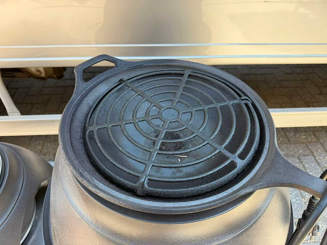 Cast iron - hob wok inductie ongebruikt - overige koken / bakken / grillen - afbeelding 4 van  7