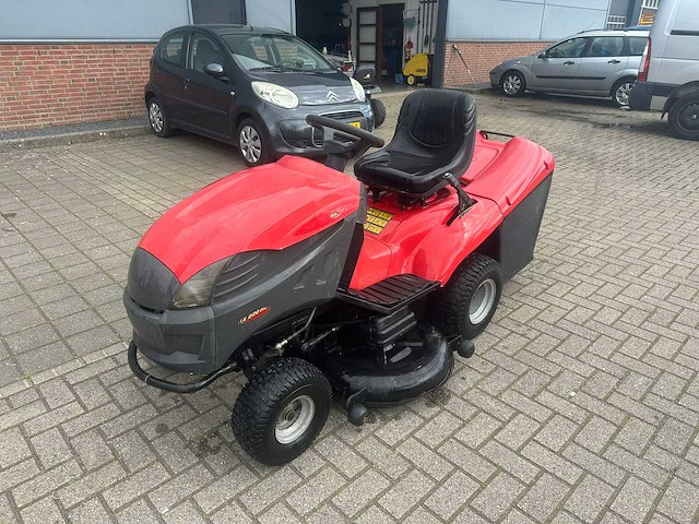 Castelgarden - 220 - zitmaaier - afbeelding 1 van  6