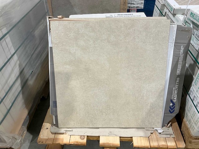 Castelvetro blend beige 60x60 vloertegel 100m² - afbeelding 1 van  12