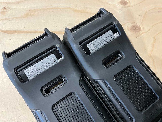 Castles - saturn 1000 - pinautomaat (2x) - afbeelding 2 van  2