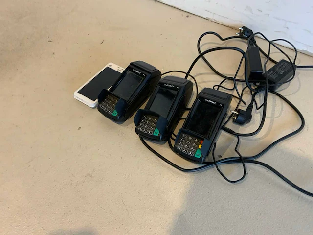 Castles / pax ccv vega3000 3x /a77 1x pinautomaat (4x) - afbeelding 4 van  6