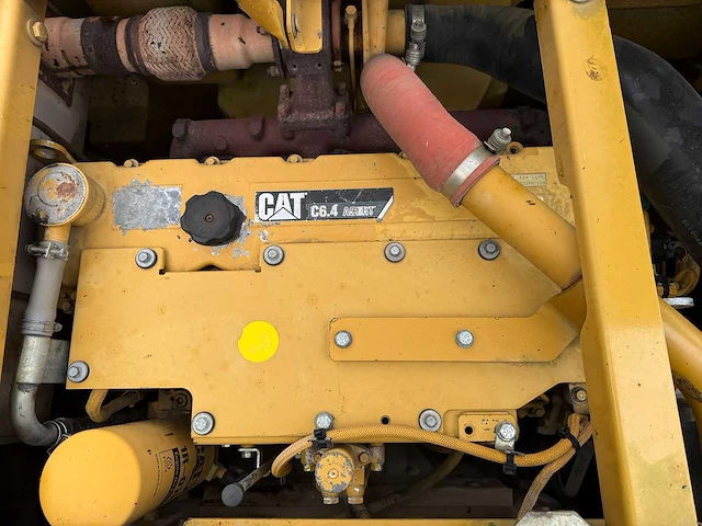 Cat - 2011 - 321dclr - rupsgraafmachine - afbeelding 11 van  20