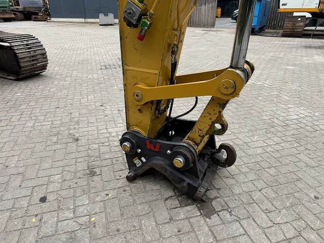 Cat - 2011 - 321dclr - rupsgraafmachine - afbeelding 20 van  20