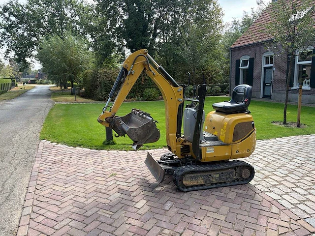 Cat - 2015 - 300.9d - minigraafmachine - afbeelding 7 van  11
