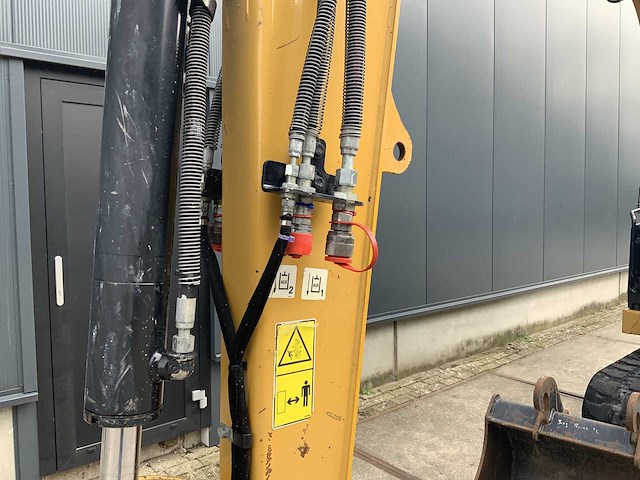 Cat - 2021 - 306 cr - rupsgraafmachine - afbeelding 16 van  29