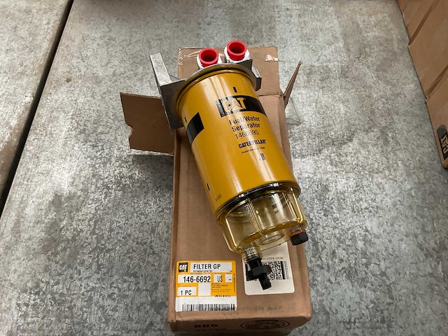 Cat 146-6692 fuel/ water separator - afbeelding 1 van  2